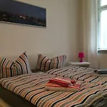 Schicke Und Guenstige Ferienwohnung Im Prenzlauer Berg